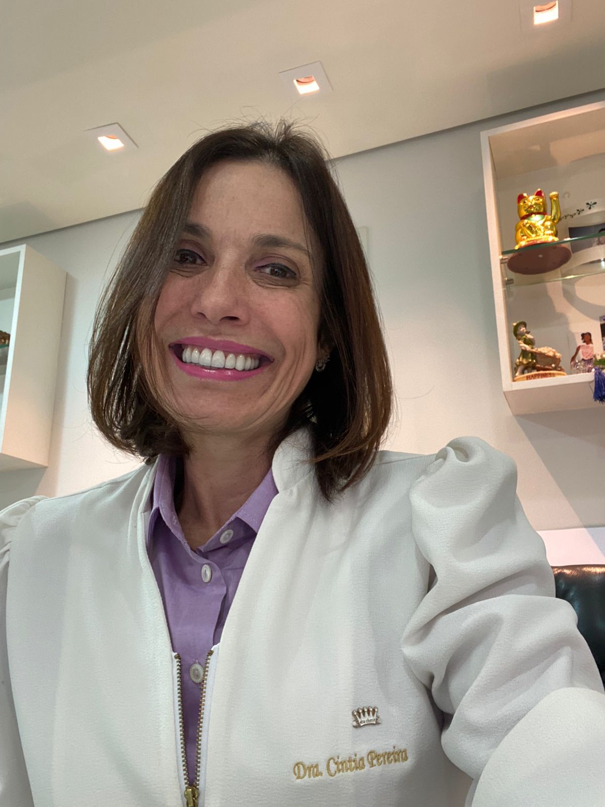 Dra. Cintia Pereira